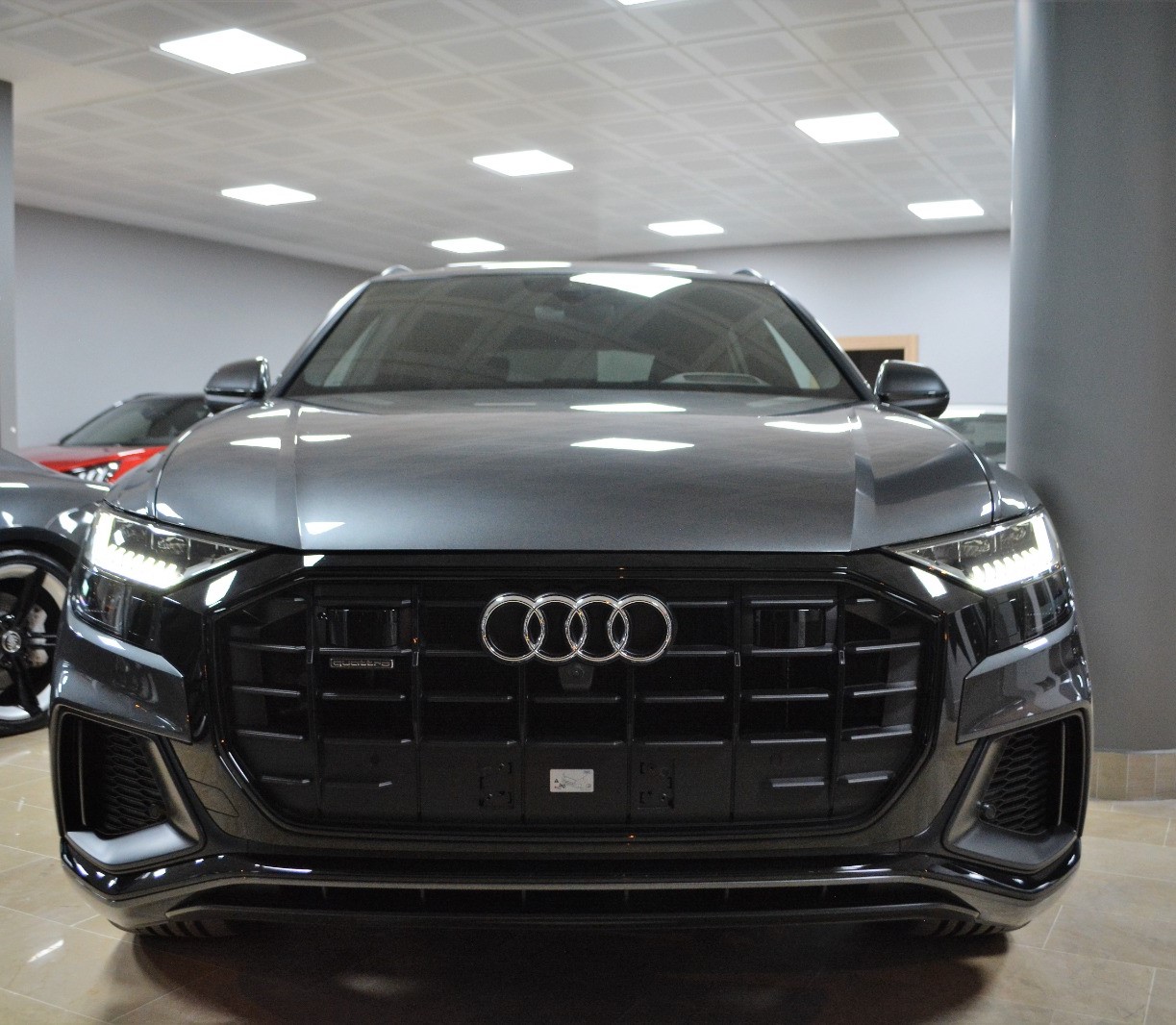 AUDI Q8 50 TDI S LİNE