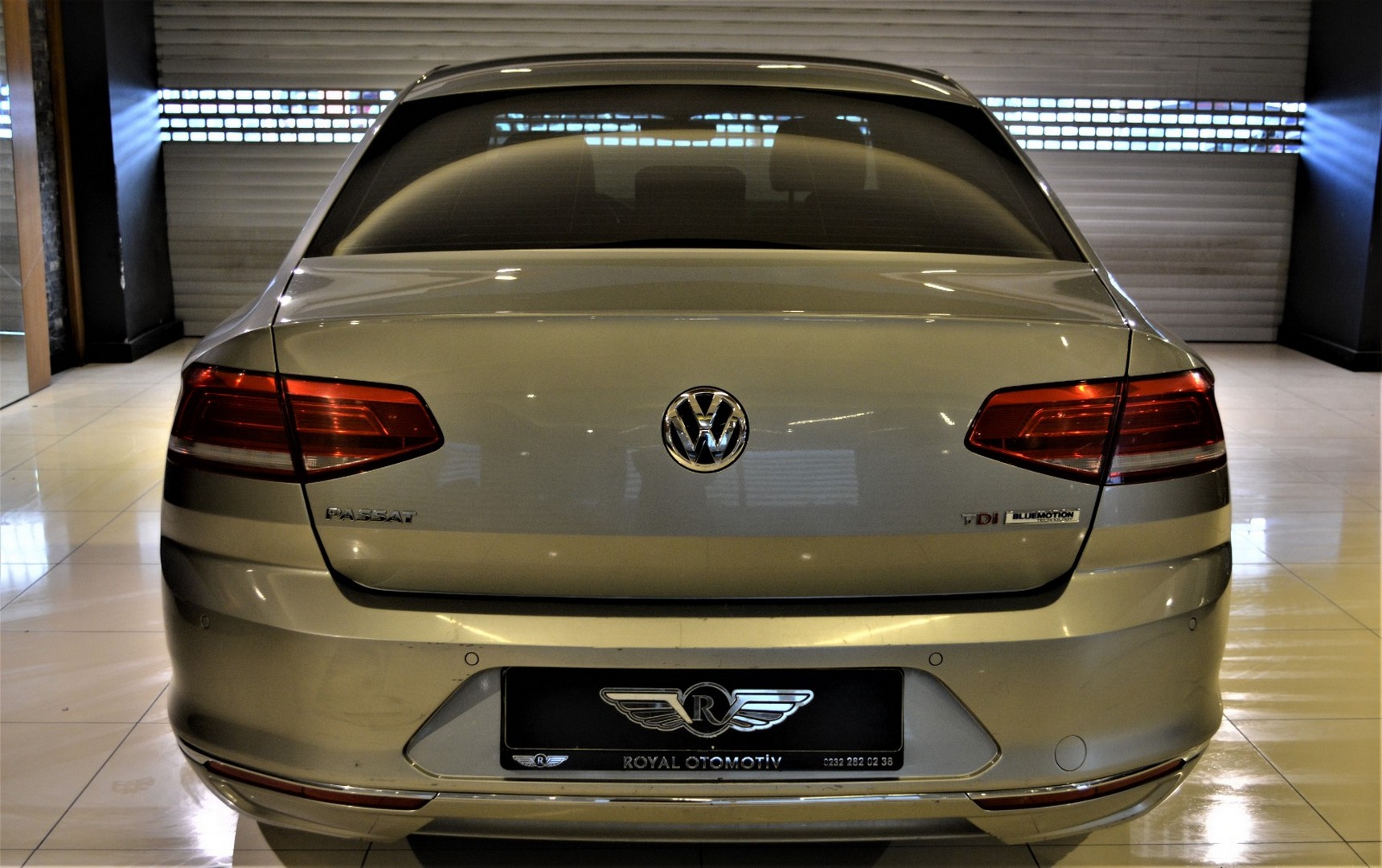 Volkswagen Passat 1.6 TDi BlueMotion Comfortline
