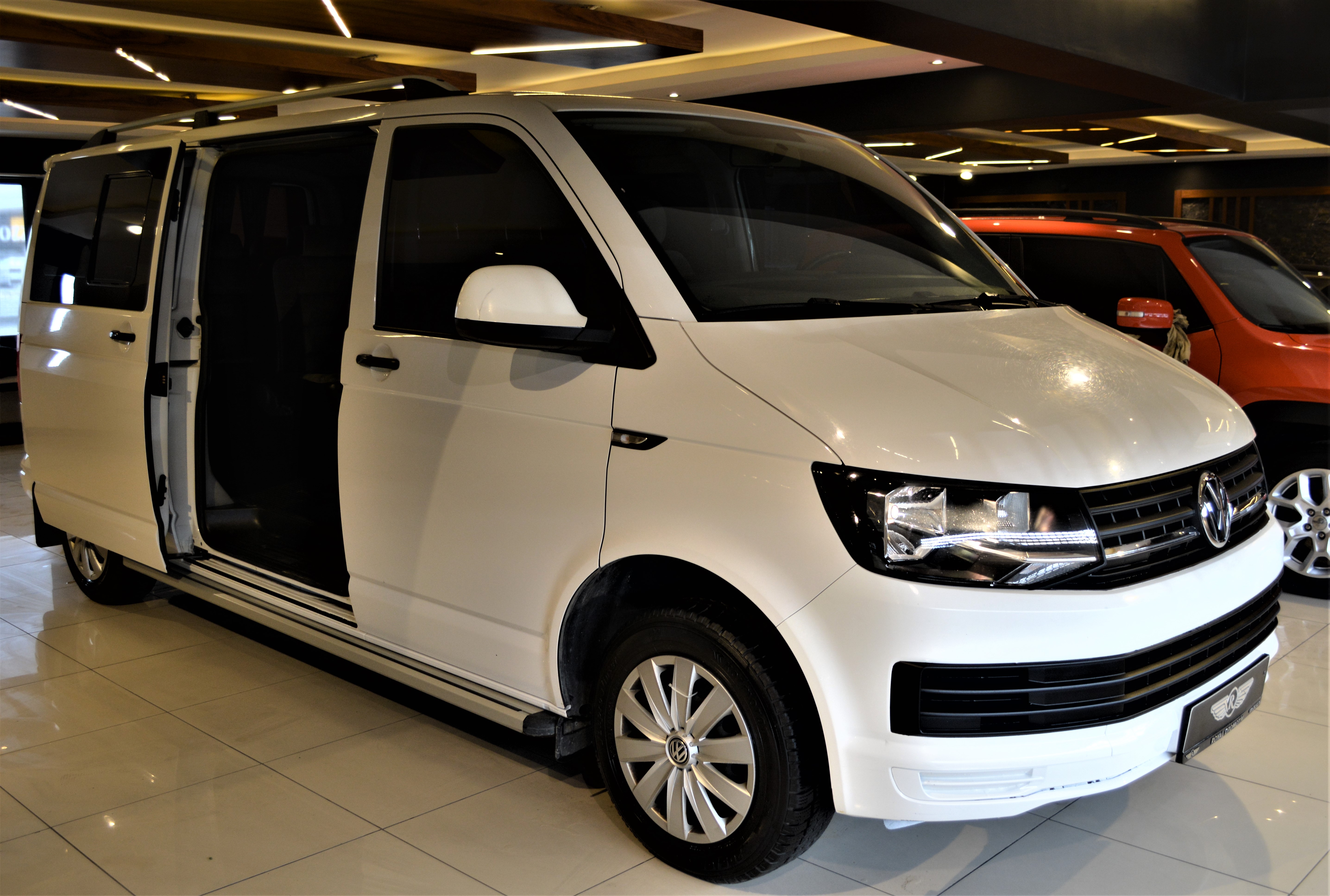 VOLKSWAGEN TRANSPORTER 140 HP 