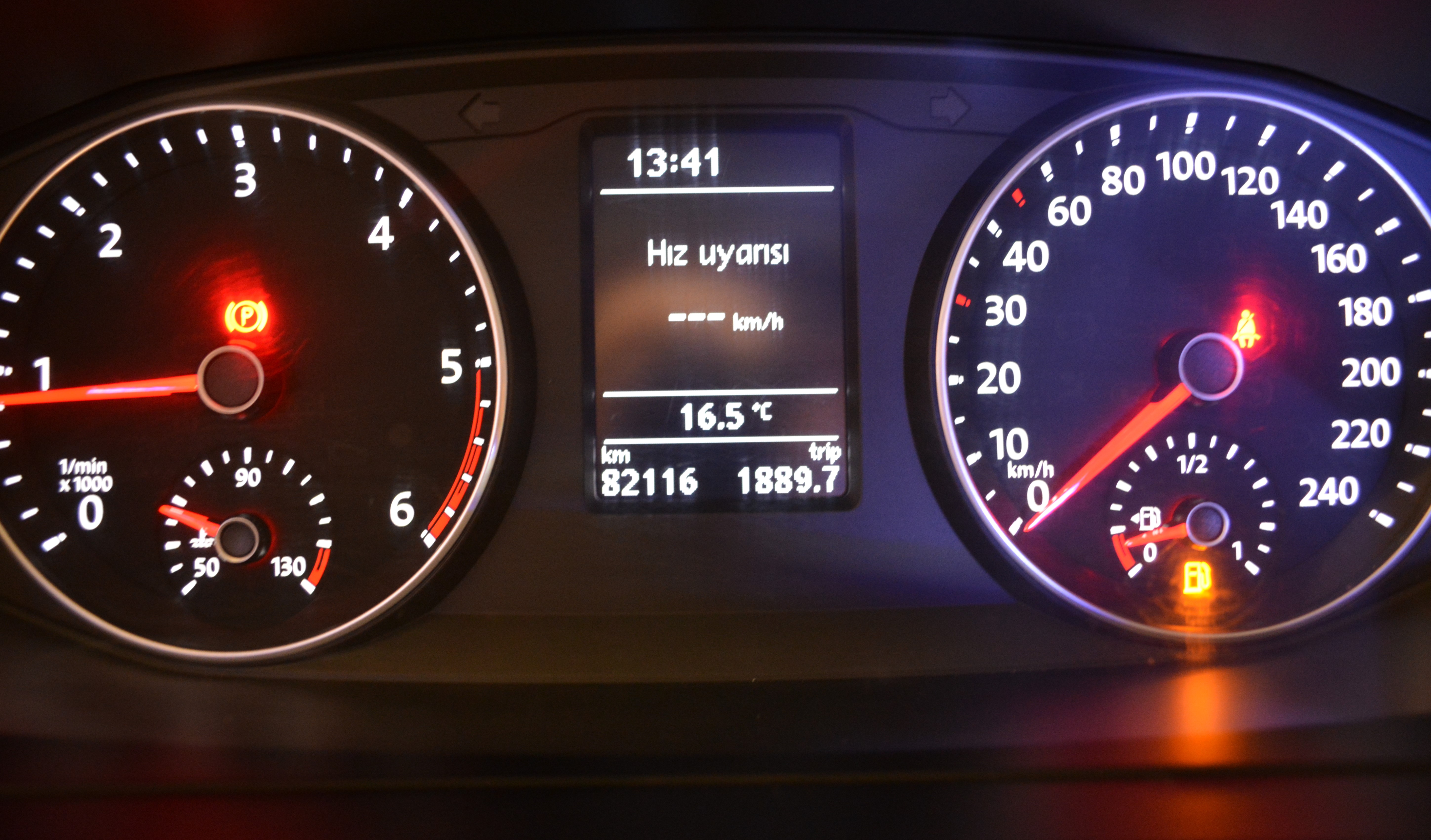 VOLKSWAGEN TRANSPORTER 140 HP 
