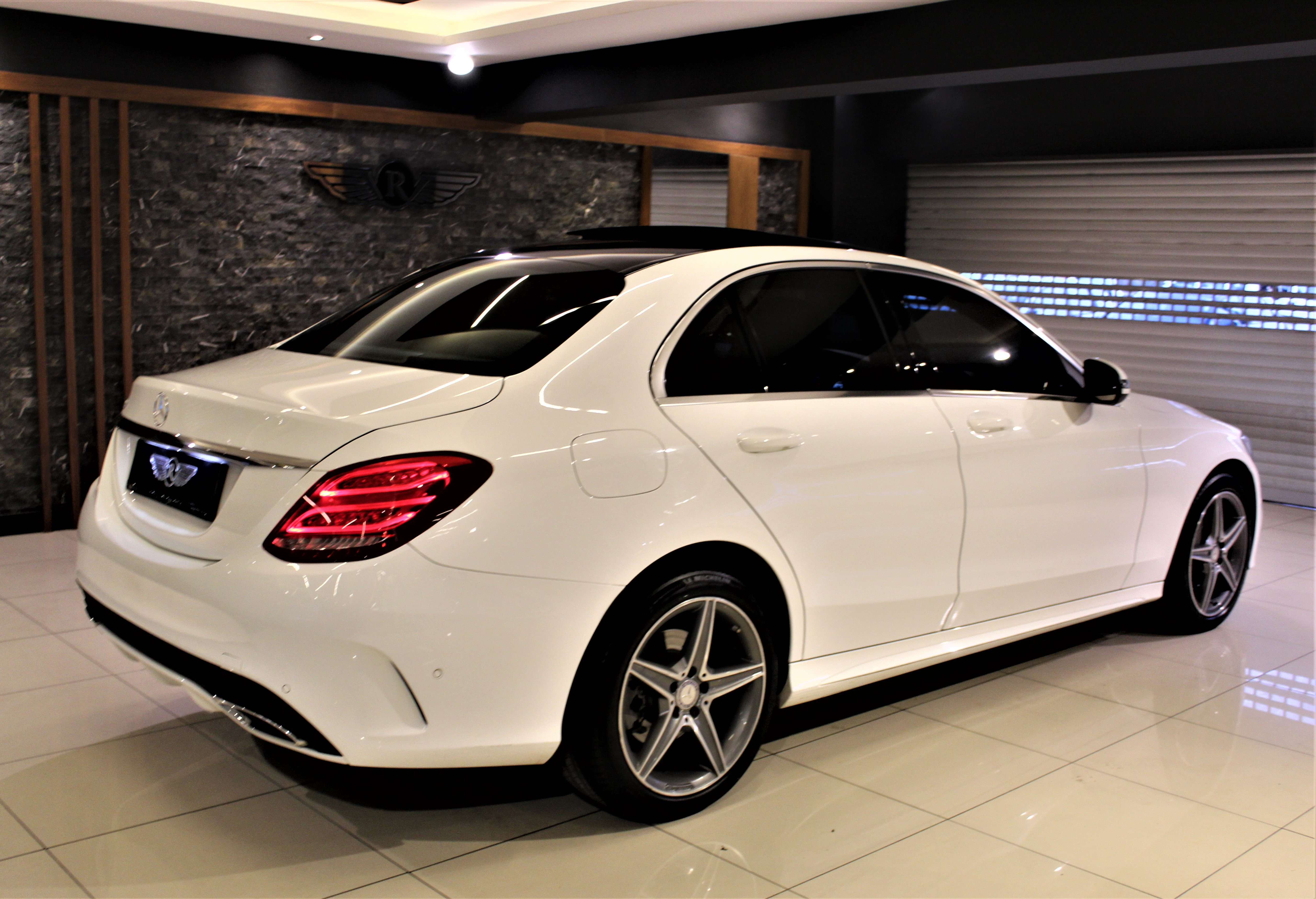 MERCEDES C200 D AMG 