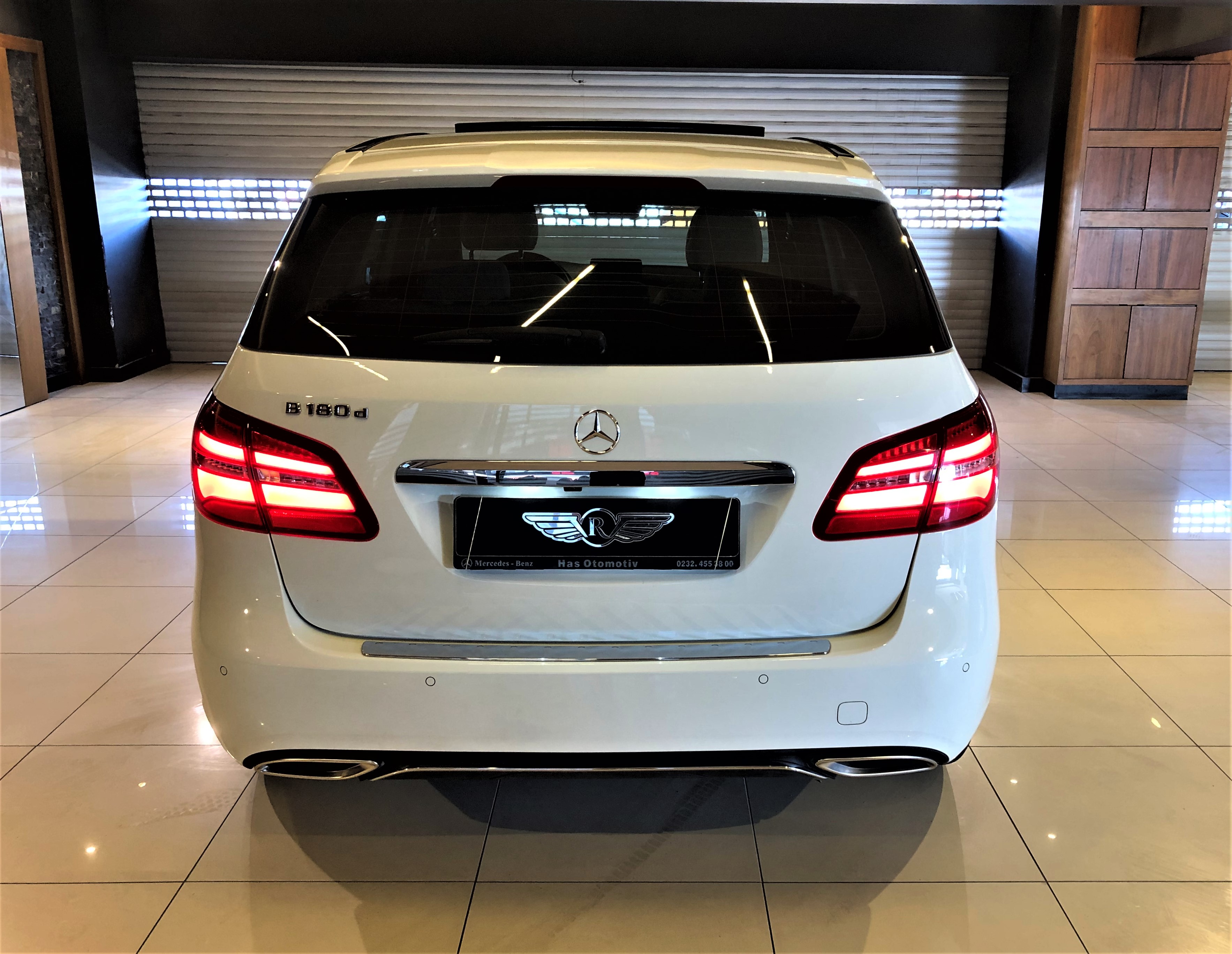MERCEDES B180 D URBAN 