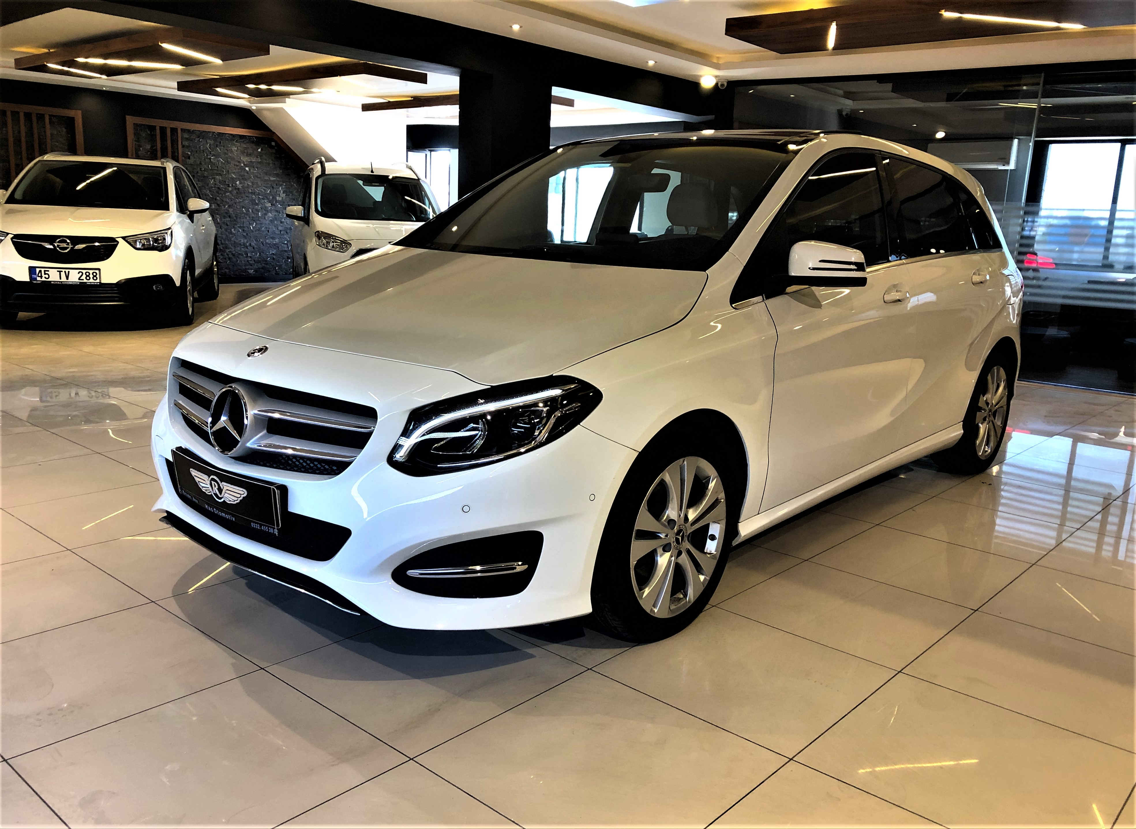 MERCEDES B180 D URBAN 