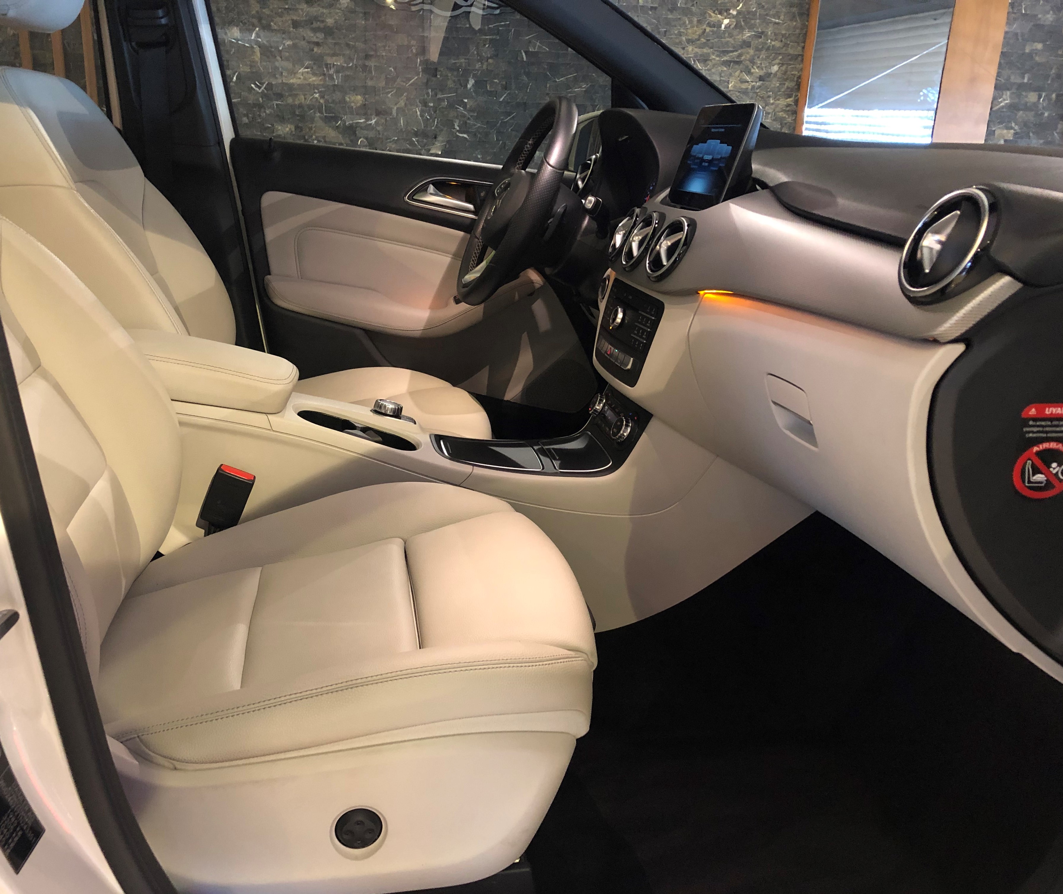MERCEDES B180 D URBAN 