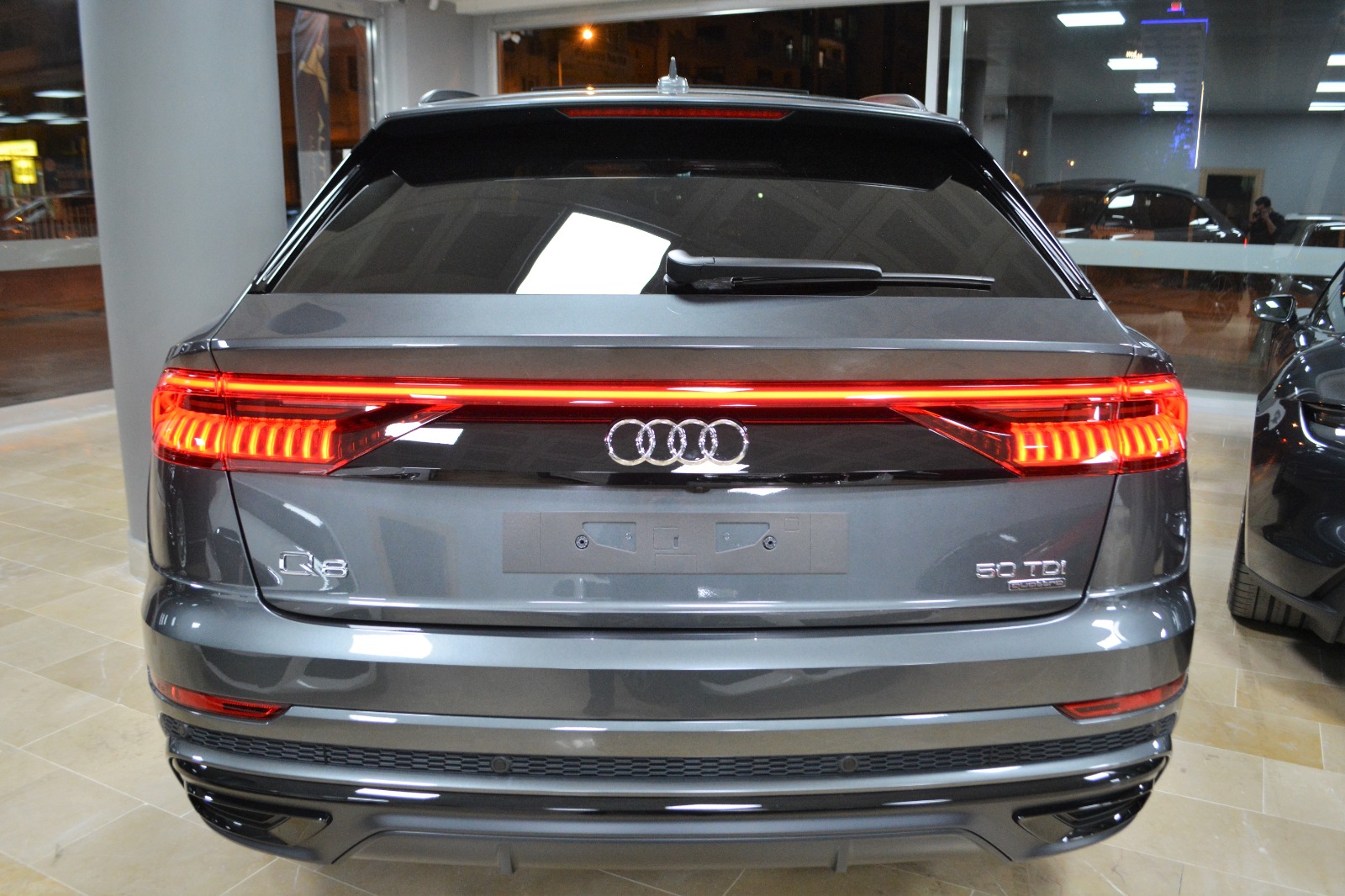 AUDI Q8 50 TDI S LİNE