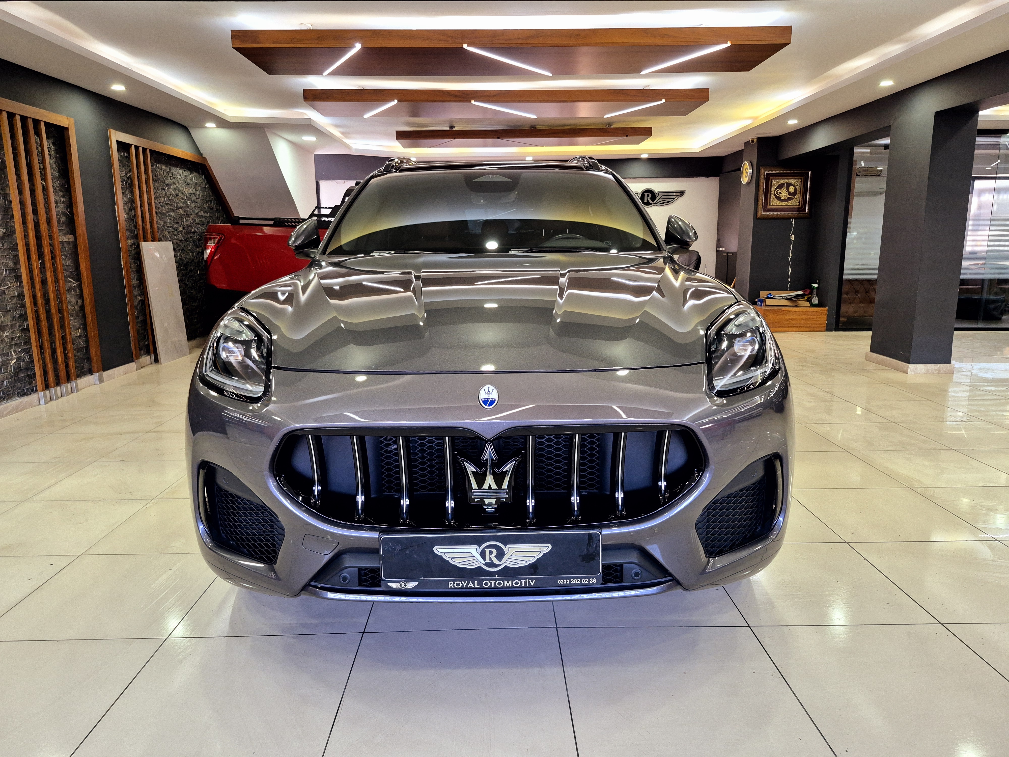 ROYAL'DEN 2023 MASERATİ GRECALE BAYİ HATASIZ FULL