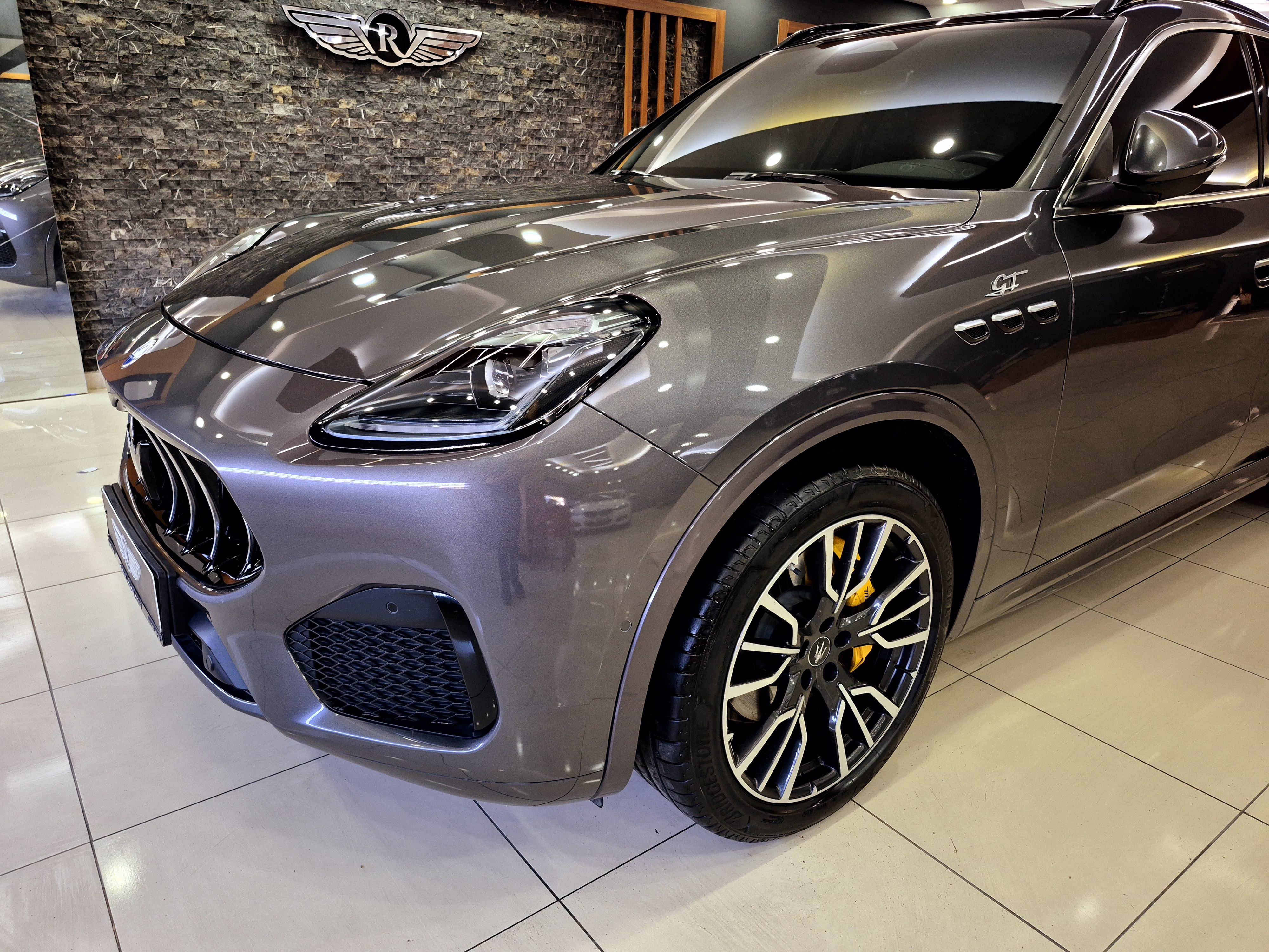 ROYAL'DEN 2023 MASERATİ GRECALE BAYİ HATASIZ FULL