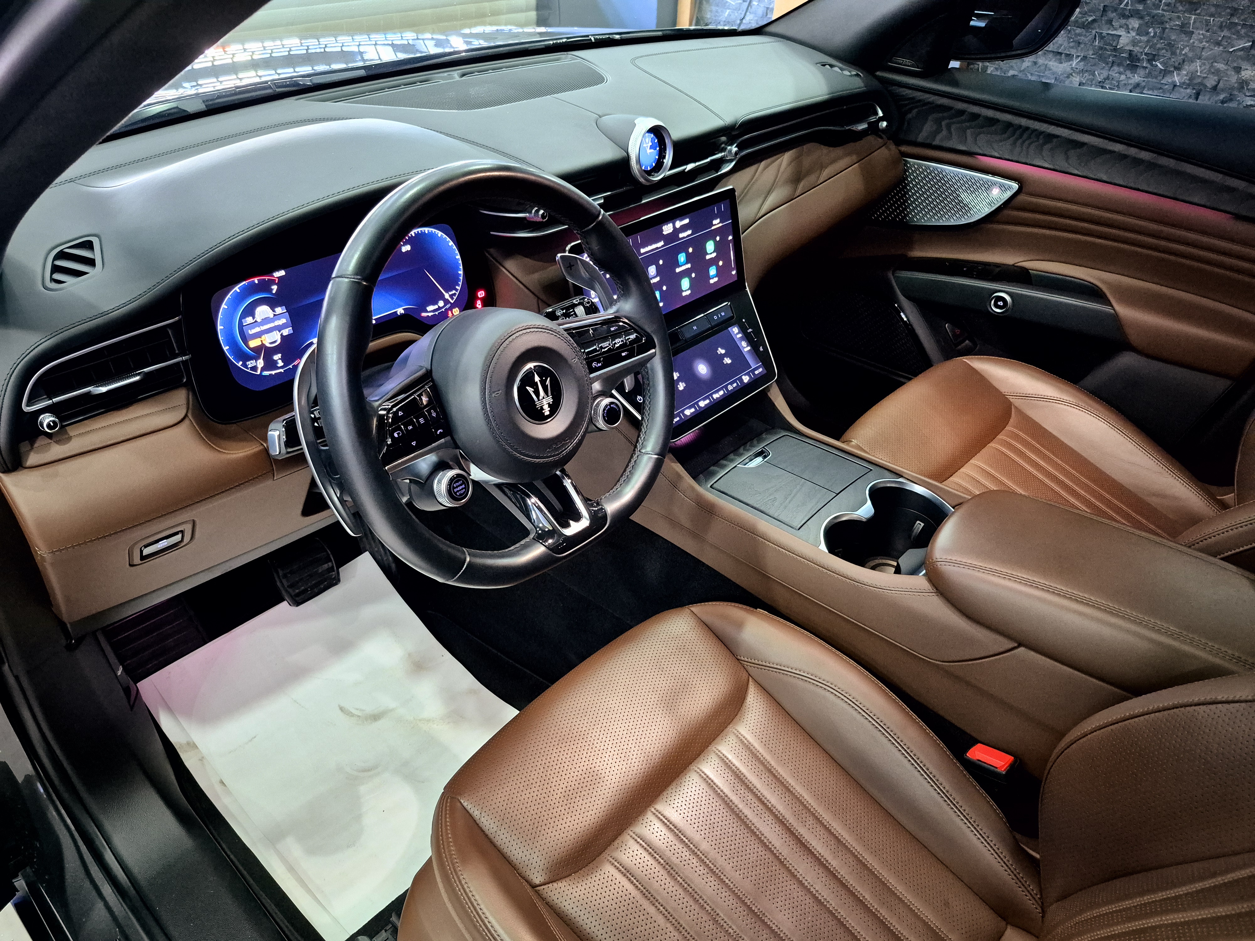ROYAL'DEN 2023 MASERATİ GRECALE BAYİ HATASIZ FULL