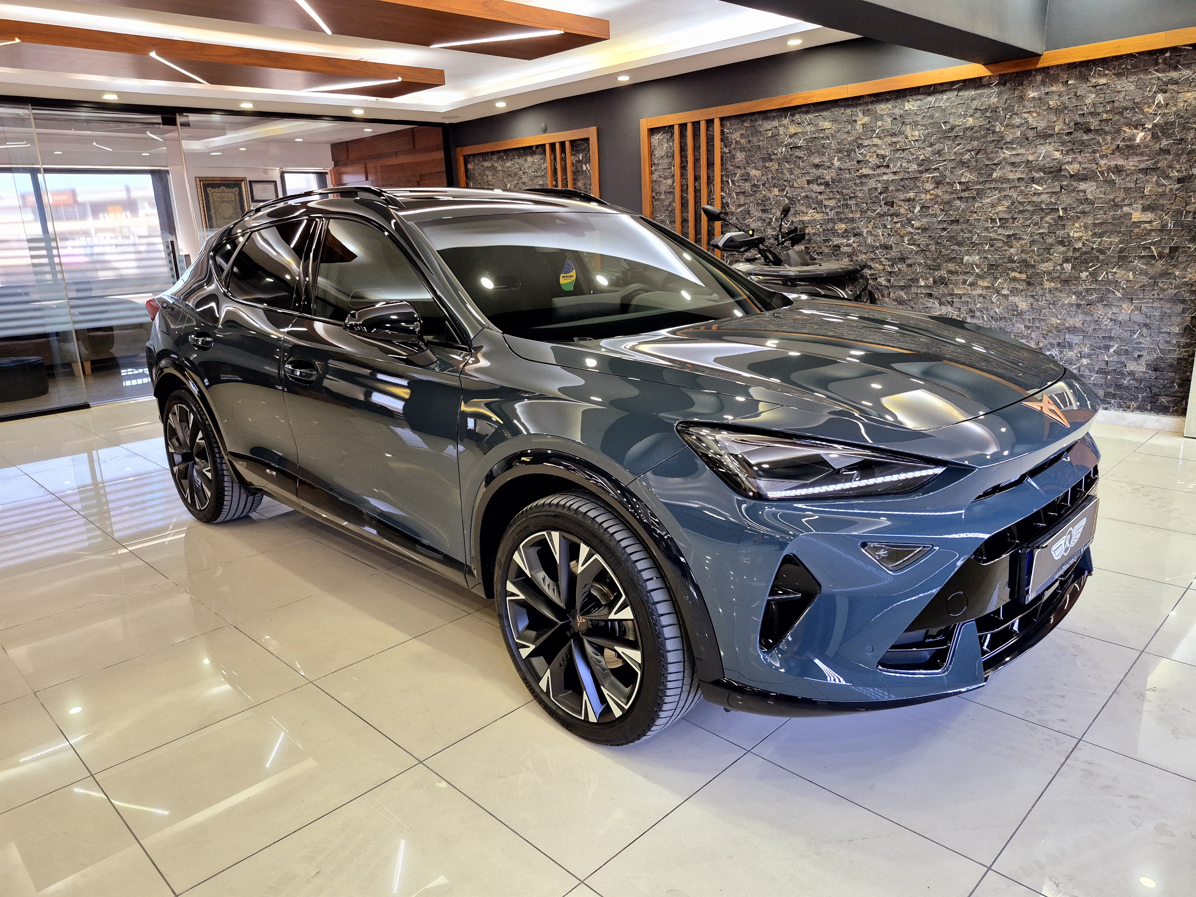 ROYAL'DEN 2024 CUPRA FORMENTOR ZD LİNE