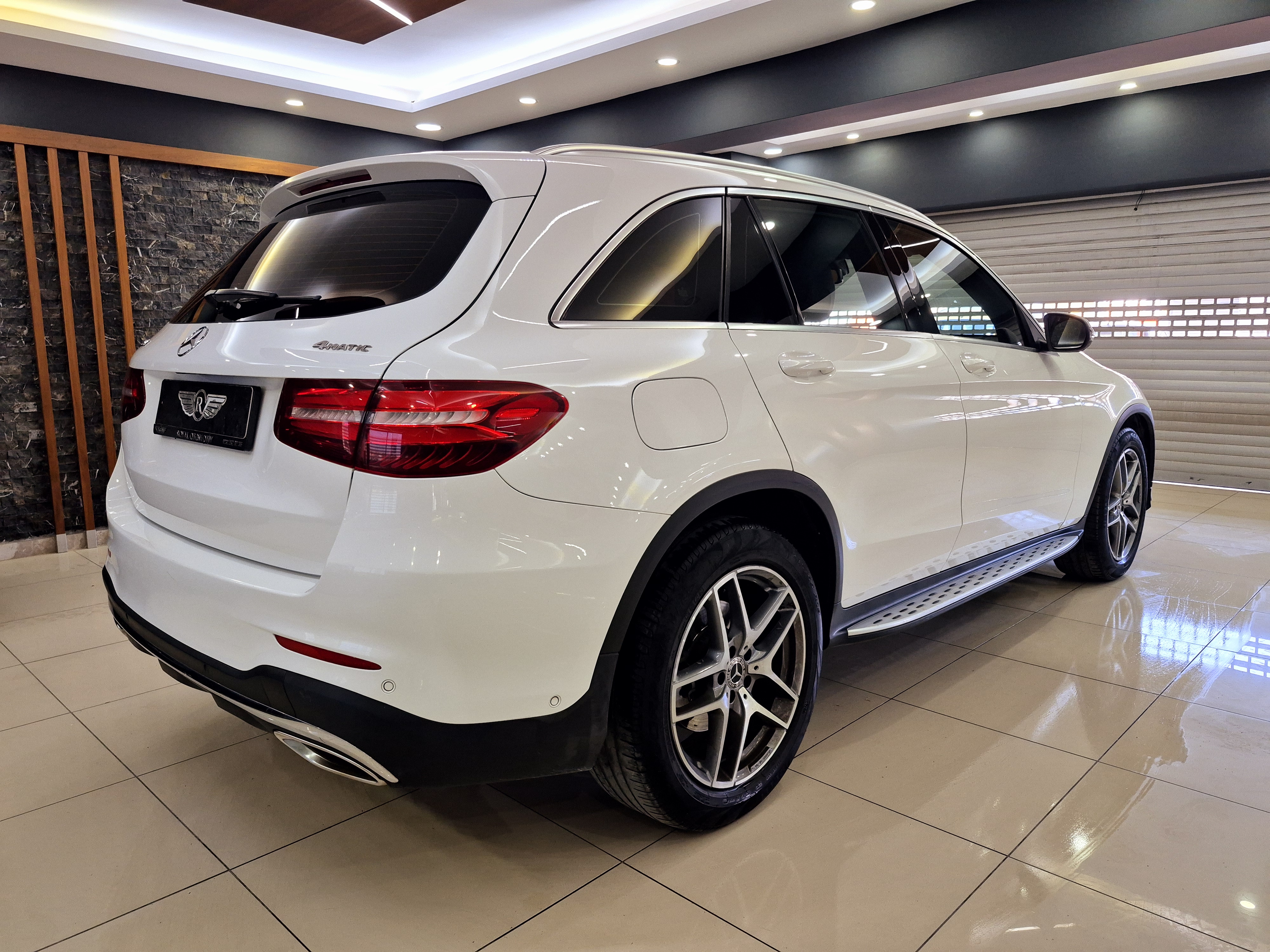ROYAL'DEN 82.000KM GLC 250 4MATİC AMG CAM TAVAN