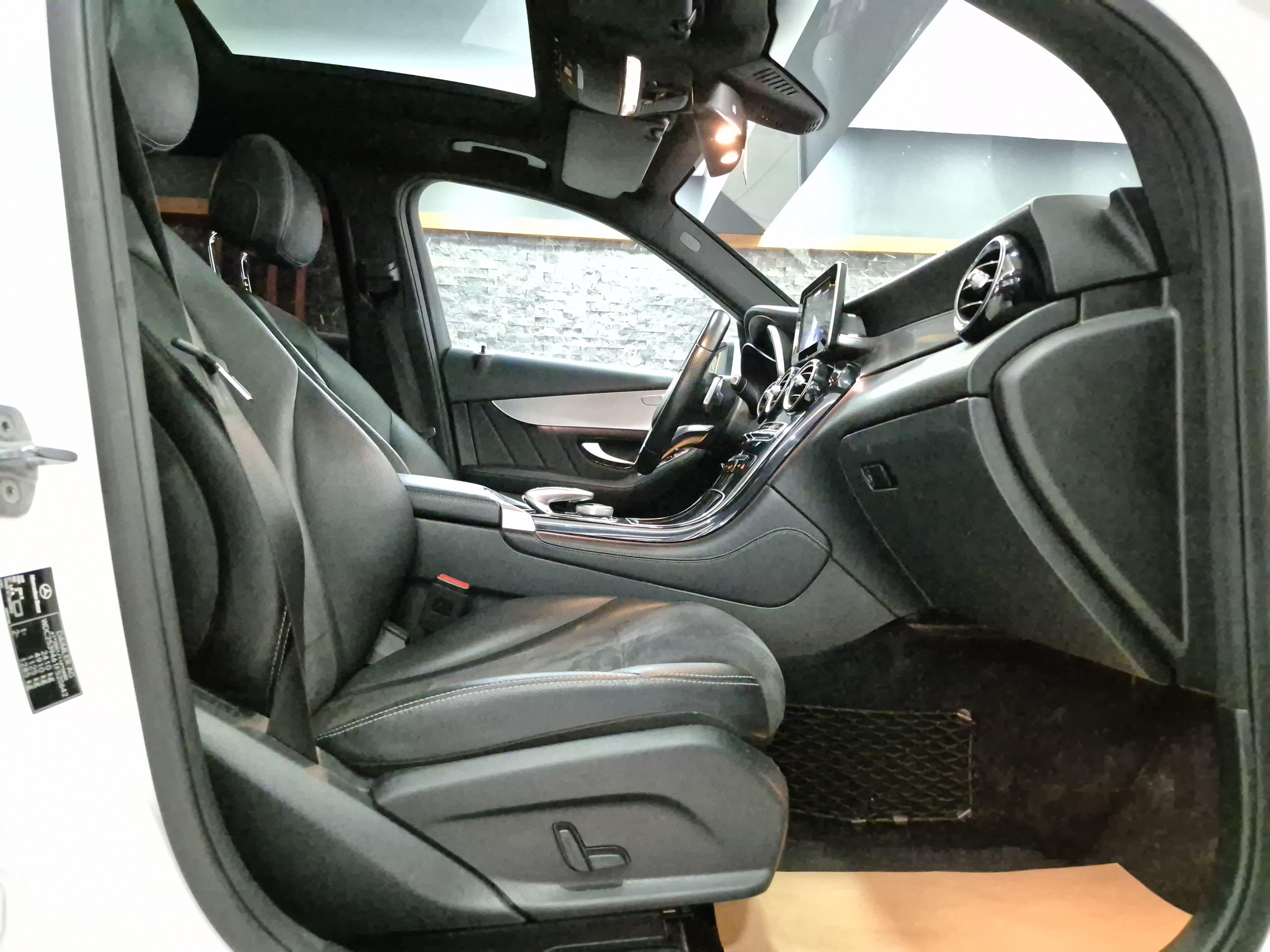 ROYAL'DEN 82.000KM GLC 250 4MATİC AMG CAM TAVAN