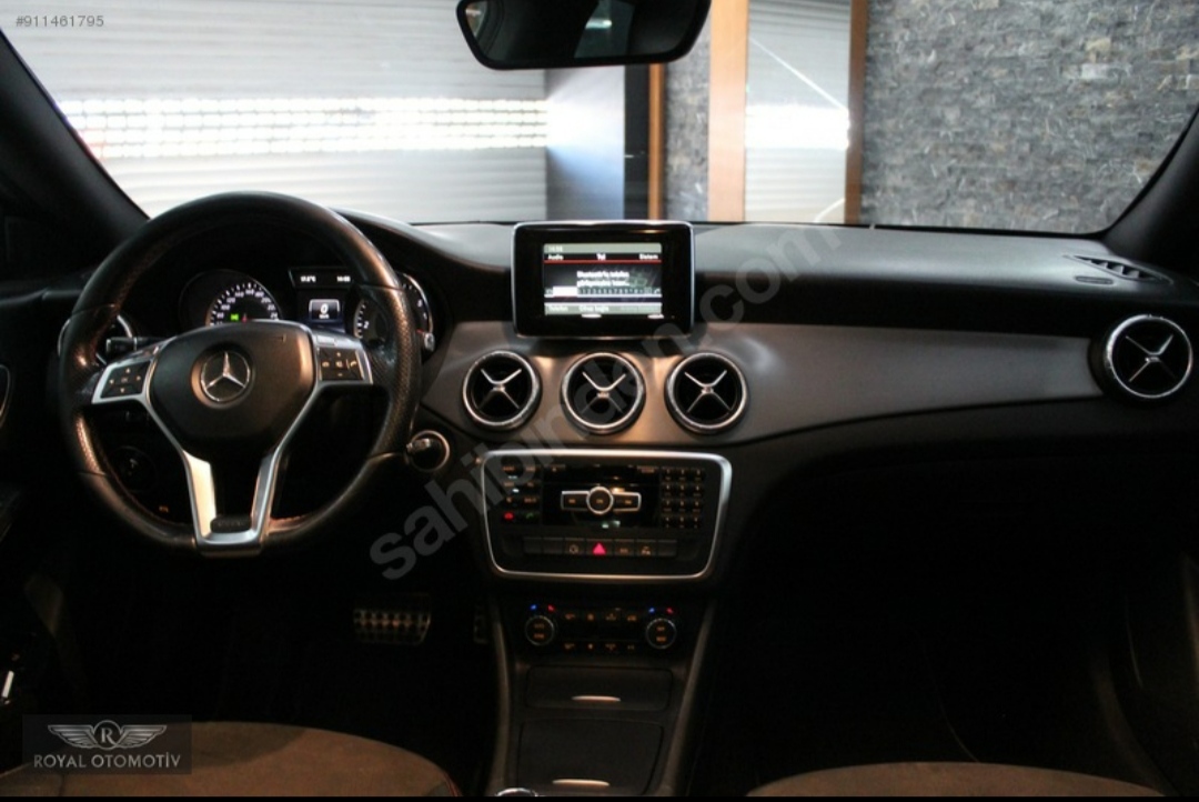 2014 MERCEDES-BENZ CLA 180 D AMG