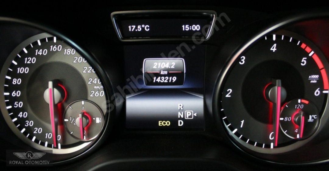 2014 MERCEDES-BENZ CLA 180 D AMG